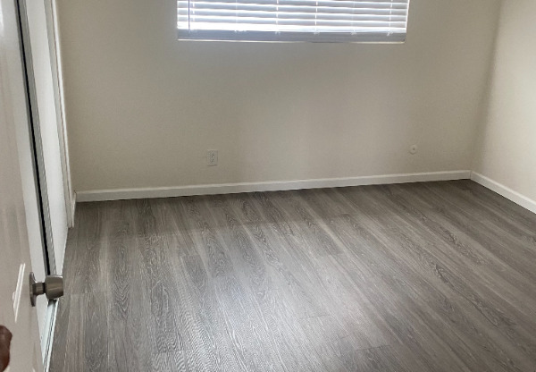 612 7 ST