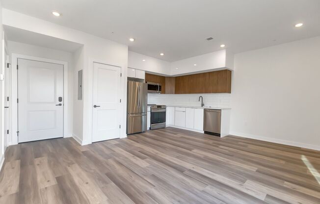 1 bed, 1 bath, 524 sqft, $1,395, Unit 506