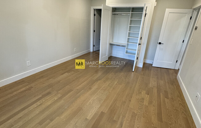 535 NEWBURY ST