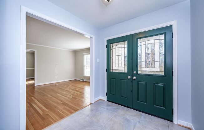Charming ranch-style home for rent in Raintree!