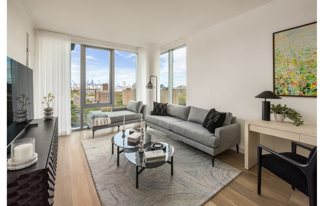 1 bed, 1 bath, $4,799, Unit 7J