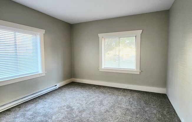 Studio, 1 bath, 415 sqft, $1,100, Unit 110