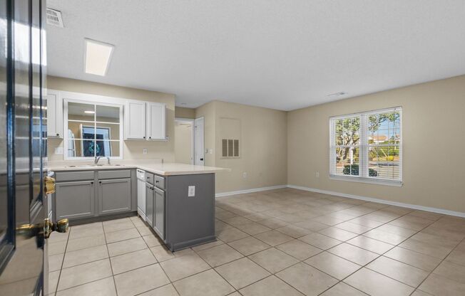 1 bed, 1 bath, $1,295, Unit 3687-C