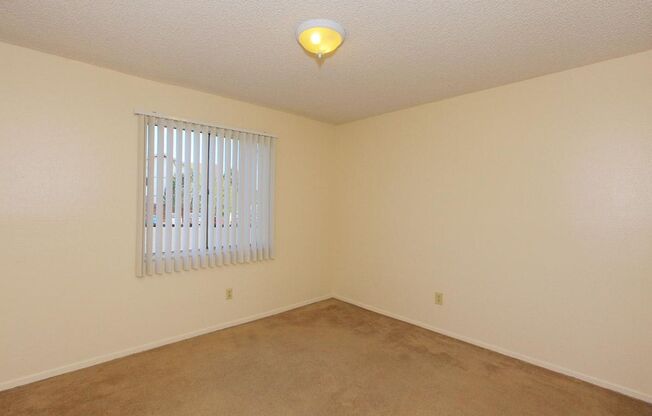2 beds, 1 bath, 800 sqft, $1,150, Unit 2852 C