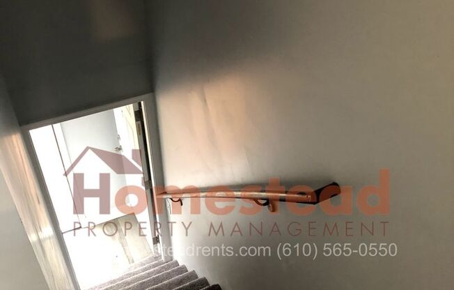 2 beds, 1 bath, $1,250