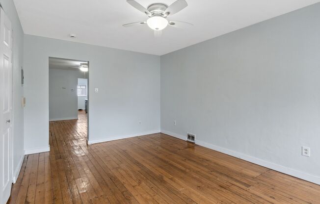 1 bed, 1 bath, 750 sqft, $1,350, Unit 5233 Butler Street 3rd Floor