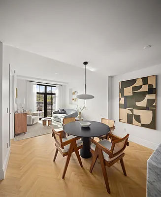 300 W 122nd St Apt 8D