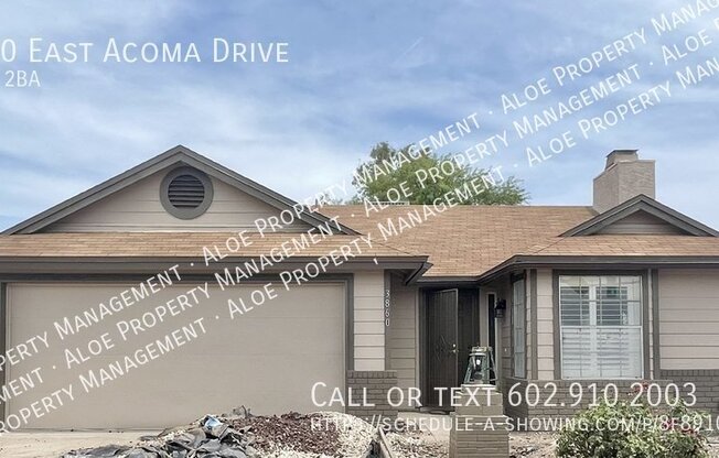 3860 E ACOMA DR