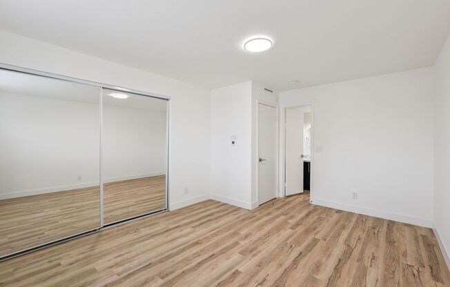 2 beds, 2 baths, 852 sqft, $2,927, Unit 604