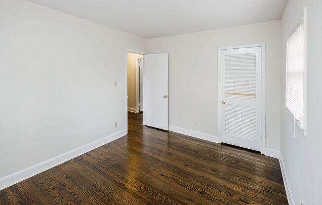 4 beds, 2.5 baths, $2,450