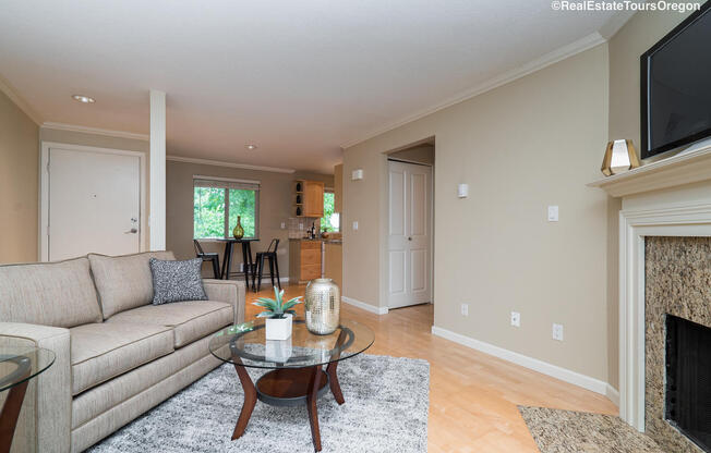 Beautiful 1bdrm/1bth condo in the Cedar Mill neighborhood- Pet Friendly