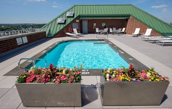 2 beds, 1.5 baths, 820 sqft, $2,900, Unit 217