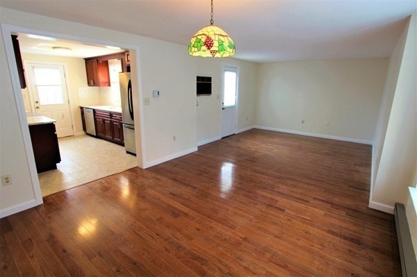 27 FALLON CT