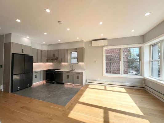 945 77 ST