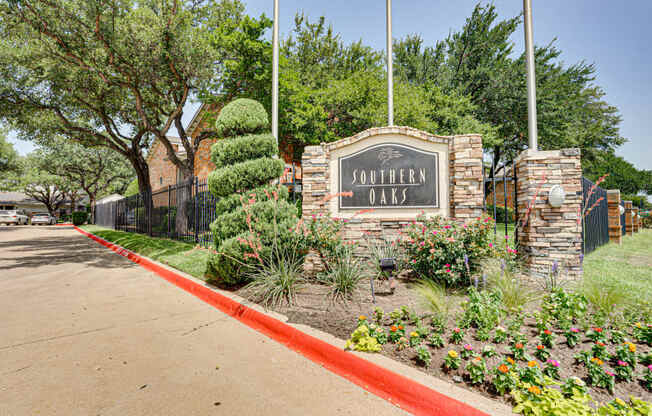 Property Signage at Southern Oaks, Fort Worth, 76132