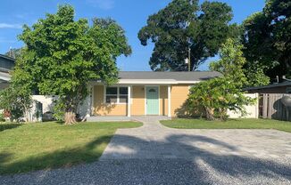 Charming Home In Gulfports Marina District