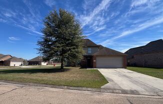 4 beds, 2.5 baths, $2,175