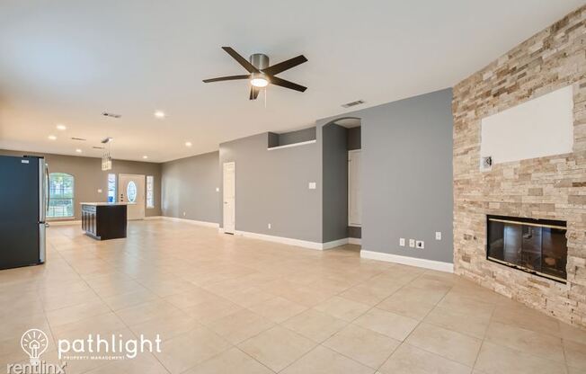5006 Worthing Drive UNIT