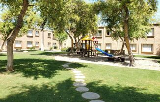 1 bed, 1 bath, 700 sqft, $1,000, Unit CASA-130