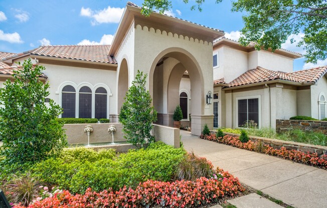 Clubhouse at La Ventura Apartments, Plano, 75093