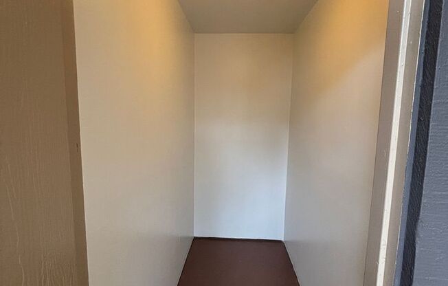 1 bed, 1 bath, 750 sqft, $2,160, Unit 802