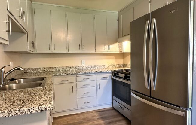 3 beds, 2 baths, 1,500 sqft, $1,925, Unit 4482