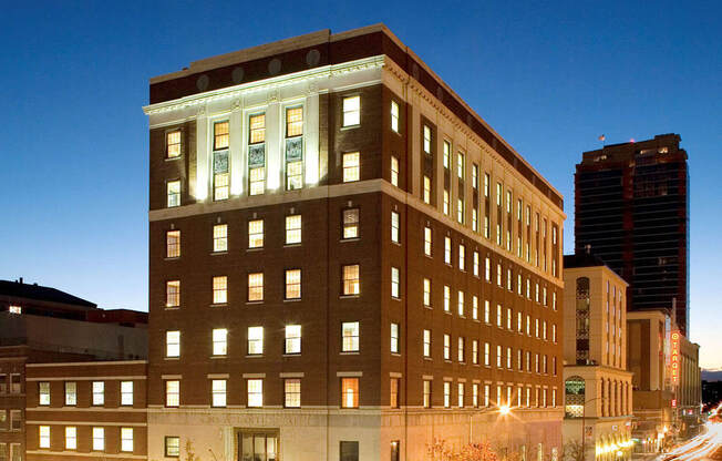 the building in which the hotel is located