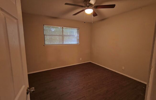 1 bed, 1 bath, $755, Unit Concho Vista - Unit 5