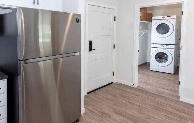 washer and dryer  at Shady Oak Crossing, Minnesota, 55343