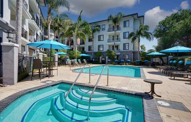 Welcome to Regents Court