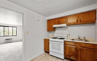 10601 - 10615 Lindberg Avenue (Melvin Court Complex)