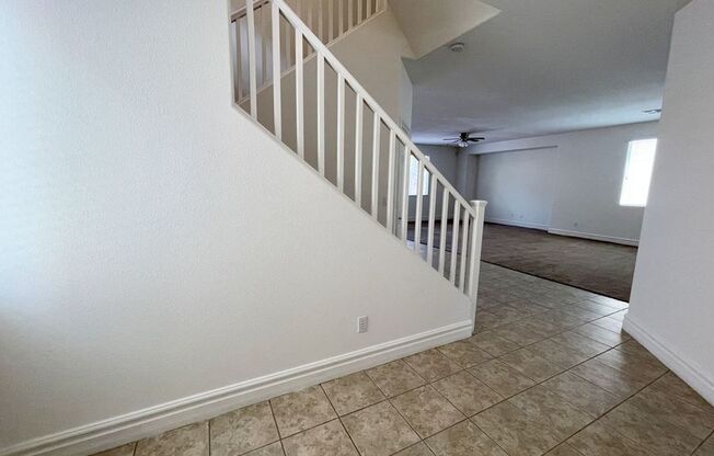 9748 WAUKEGAN AVE