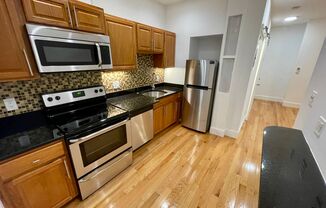 $2850 - beacon hill one bed with modern kitchen bathroom and ac