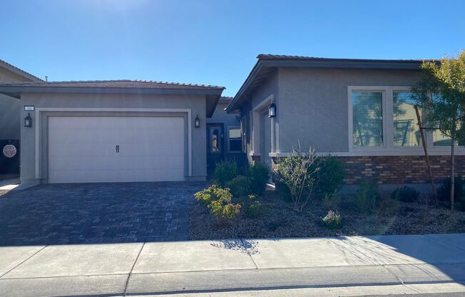 Newer home in 55+ community in Cadence