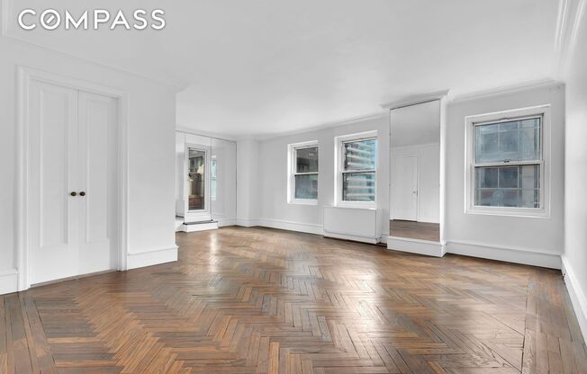 465 PARK AVE