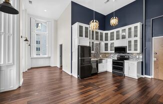 1 bed, 1 bath, 697 sqft, $1,850, Unit 306e