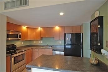 85 Brainerd Rd