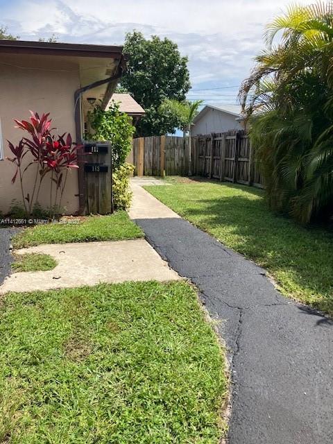111 SW 10 ST