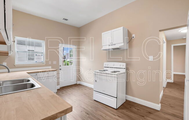 114 N 18 ST