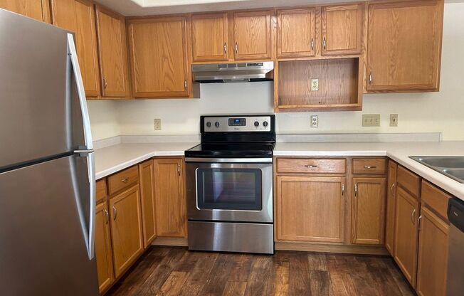 2 beds, 2 baths, 1,198 sqft, $1,925, Unit 3313