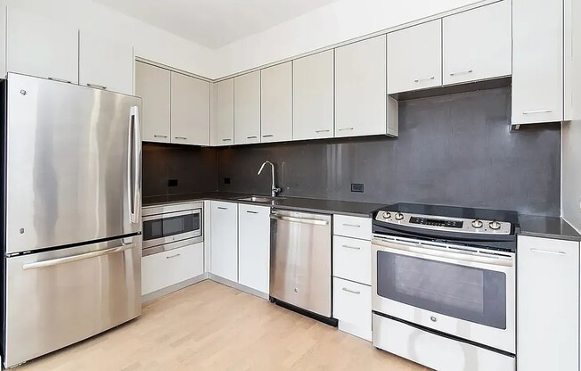 1 bed, 1 bath, $3,689, Unit 418