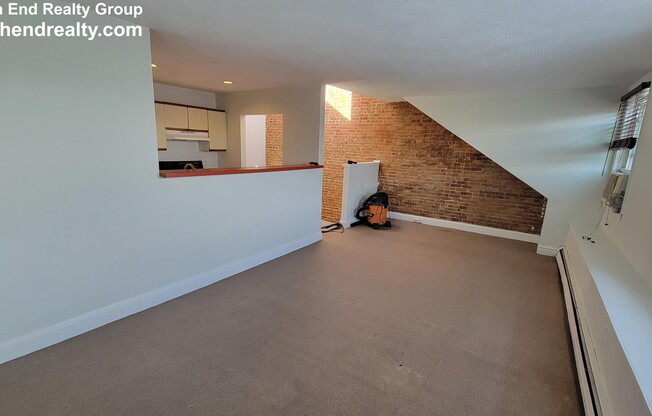 672 Massachusetts Ave.