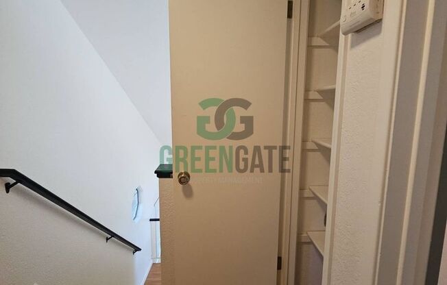 3 beds, 2.5 baths, $2,299