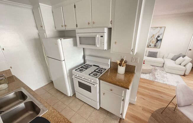 1 bed, 1 bath, 750 sqft, $2,295, Unit 6