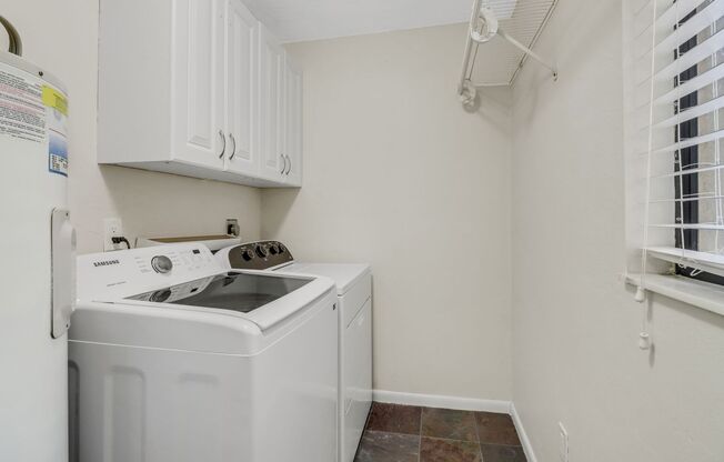 2 beds, 2 baths, $1,750, Unit Unit 110