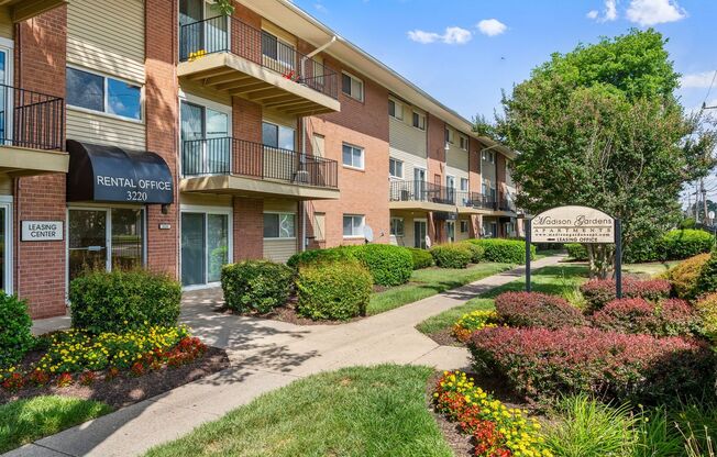 1 bed, 1 bath, 545 sqft, $1,450, Unit 3232-201