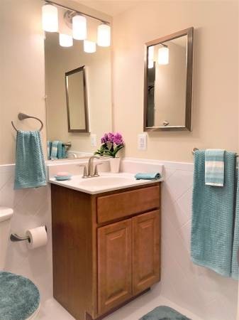 1 bed, 1 bath, 975 sqft, $2,575, Unit 1804WL-0T1