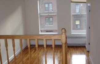 139 W 75 ST