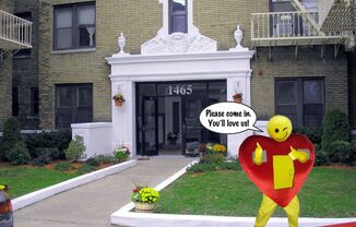 Modern Kit/Bath, Heat/Hot Water Included, Live-in Manager