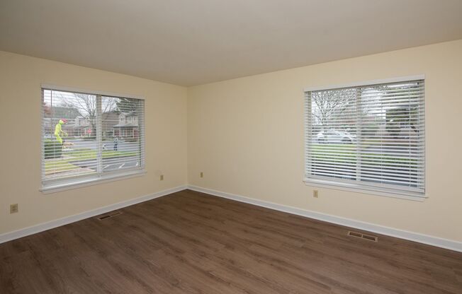 2 beds, 2 baths, 1,087 sqft, $2,695, Unit 7J